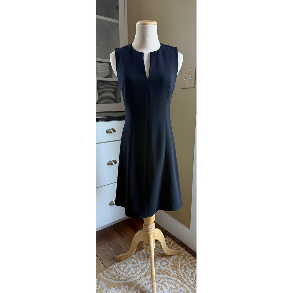 Theory Black Admiral Crepe Seamed Vol Dress NWT Size 0 K0609604 Notched V-Neck